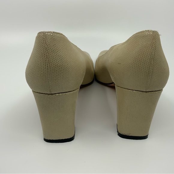 SALVATORE Ferragamo‎ adorable shoes. - Picture 9 of 12